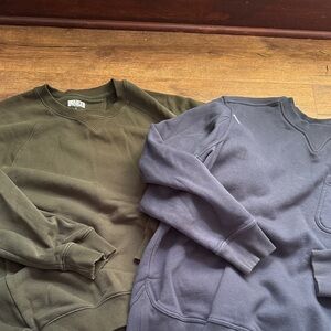 Duluth Trading Co Men's Crewneck Sweaters - Olive and Navy